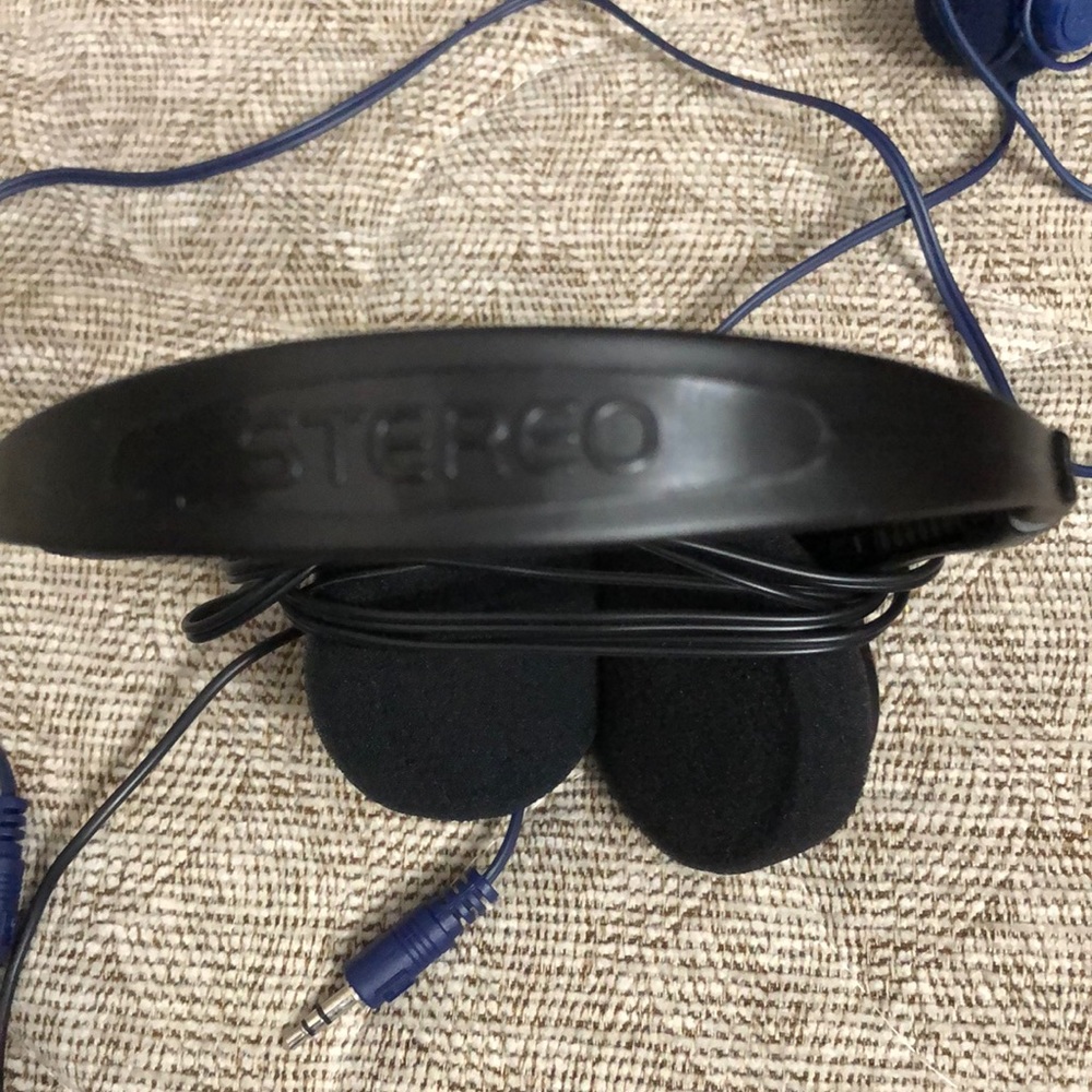 HEAD SETS - Picture 3 of 5
